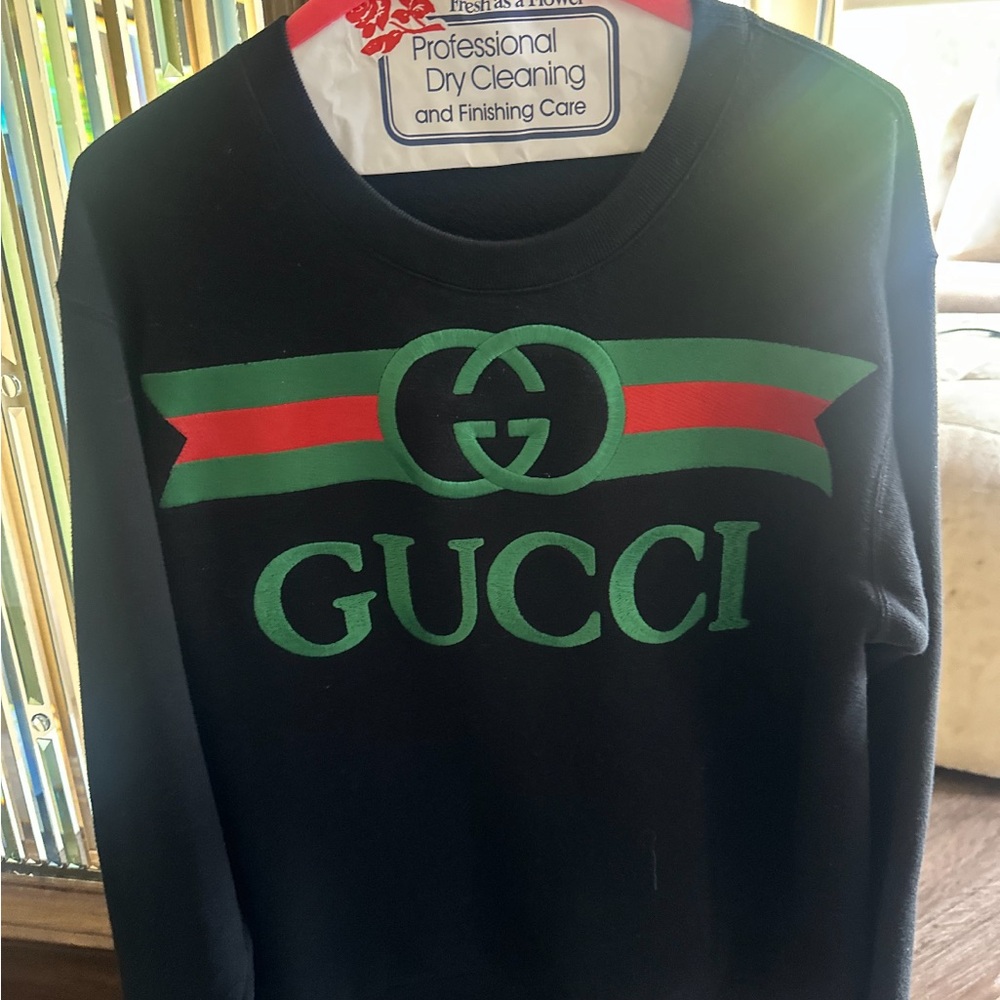 Gucci Black Sweatshirt with Logo